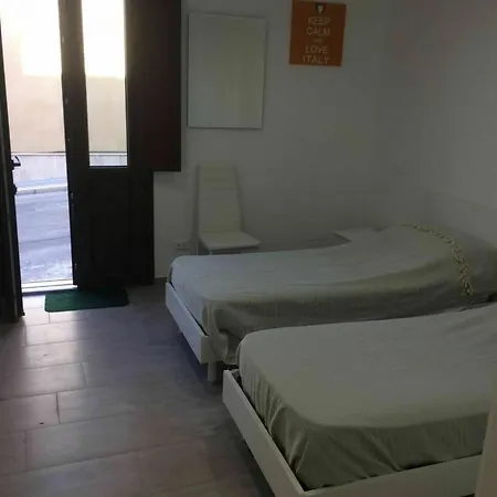 Apartament With 2 Bedrooms In - 1 Km From The *